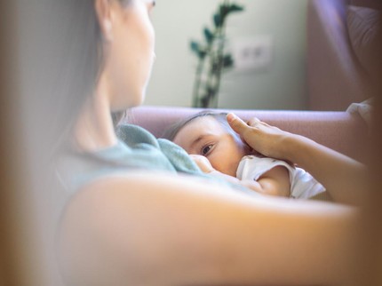 7 Cara Meningkatkan Kualitas ASI agar Bayi Gemuk dan Sehat, Konsumsi Makanan yang Tepat Bun!