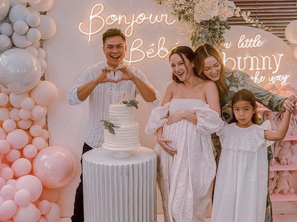 5 Potret Cantiknya Julie Estelle Saat Baby Shower, Banjir Pujian Bun