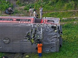 Geger Tabrakan Maut, Kenapa Kereta di India Sering Keluar Jalur?