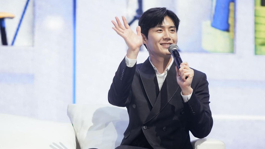 Fanmeeting Kim Seon Ho di Jakarta