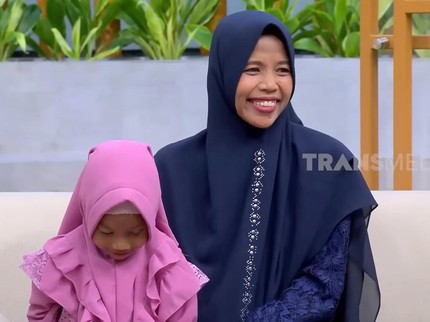 Kisah Rizma Anak Penghafal 10 Juz Al-Qur'an, Alami Cerebral Palsy & Tak Bisa Melihat