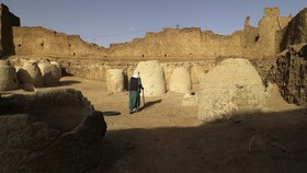 FOTO: Fachi, Kota Tua yang Nyaris Hilang di Balik Gurun Sahara