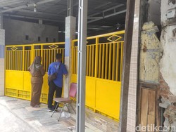 Rumah Tertutup Rapat Sejak Masriah Dipenjara dan Tetangga Gelar Syukuran