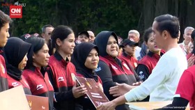 VIDEO: Jokowi Beri Bonus ke Atlet SEA Games, Total Rp289 Miliar