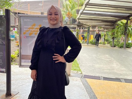 5 Potret Tike Priatnakusumah dengan Tubuh Langsing, Tekuni Olahraga Lari Hingga BB Turun Drastis