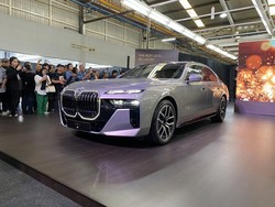 BMW Rilis Seri 7 Rakitan Sunter, Harga Mulai Rp 2,2 Miliaran