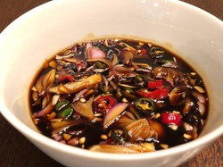 7 Makanan Indonesia Rating Rendah dan Rekomendasi Kecap untuk Bule