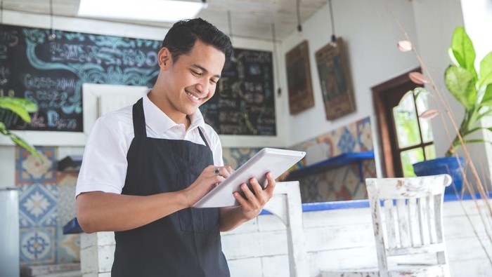 Bisnis harus selalu berinovasi dan menciptakan terobosan baru untuk berkembang. Salah satu cara untuk mencapainya yaitu dengan Strategi Unlocking Breakthroughs.