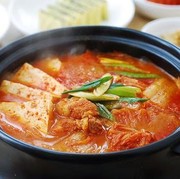 Makanan Rumahan Korea yang Biasa Disajikan Saat Musim Dingin, Menggugah Selera!