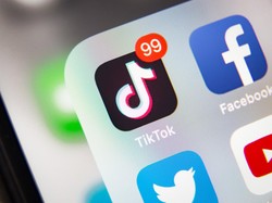 Ciri-ciri Kena Brain Rot, Otak Membusuk gegara Keseringan Scroll Media Sosial