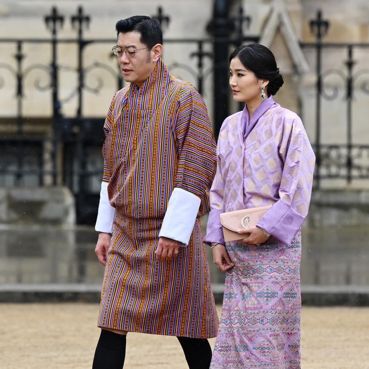 <p>Ratu Bhutan, Jetsun Pema Wangchuck, baru saja memperingati hari ulang tahunnya nih, Bunda. Lahir pada 4 Juni 1990, kini sang Ratu sudah berusia 33 tahun. (Foto: Instagram @queenjetsunpema)<br /><br /><br /></p>