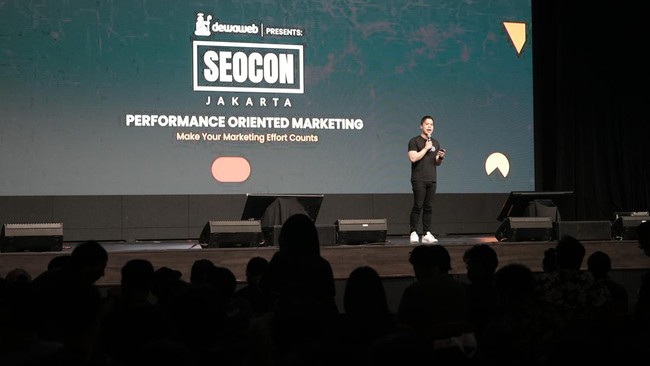 SEOCon Jakarta 2023 sukses membagikan pengalaman serta wawasan dari para veteran industri, pengusaha hingga tokoh pemikir digital marketing.