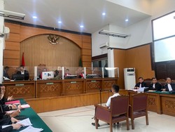 Sidang Penganiayaan David Dimulai, Mario Dandy Duduk di Kursi Terdakwa