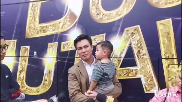 img-title Baim Wong Batal Berangkat Haji, Ada Masalah dengan Travel?