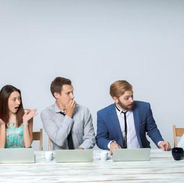 img-title Social Loafing Bisa Kacaukan Hasil Kerja Tim Kamu, Kenali Penyebabnya dari Sisi Psikologi