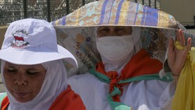 Cerita WNI Calon Haji Hadapi Cuaca Panas 41 Derajat Celsius di Mekkah