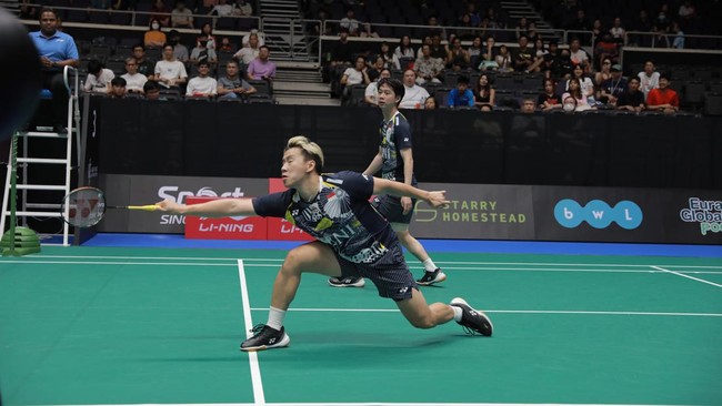 Kevin Sanjaya Sukamuljo/Marcus Fernaldi Gideon kalah dari Takuro Hoki/Yugo Kobayashi pada babak kedua Singapore Open 2023.