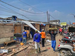 Mayoritas Pedagang Pasar Banjaran Sudah Pindah ke TPBS