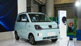 Boyong Pesaing Wuling Air EV, Seres Perkenalkan Diri di Surabaya