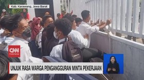 VIDEO: Unjuk Rasa Warga Pengangguran Minta Pekerjaan