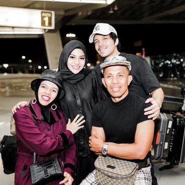 Ekspresi Aurel ke Mertua Disorot, Adik Atta Halilintar Beri Pembelaan