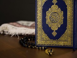 12 Bacaan Dzikir Petang, Ada Ayat Kursi hingga Istighfar Yuk Amalkan!