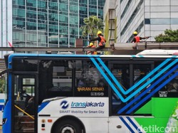 TransJakarta Rekayasa Rute Selama Peringatan May Day 2024, Ini Daftarnya