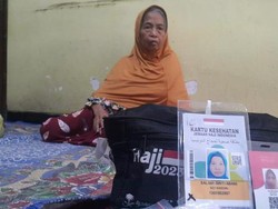 Nenek Salami Minta Pulang Saat Hendak Berangkat Haji, Alasannya Pilu