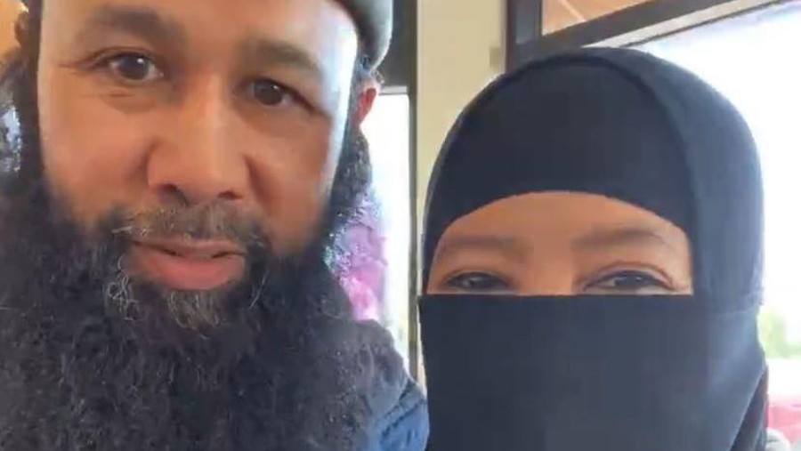 Peggy Melati Sukma & Suami Baru