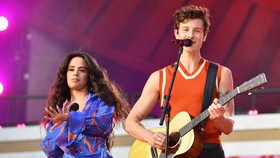 Shawn Mendes-Camila Cabello Disebut Pisah Lagi Usai 6 Minggu Balikan