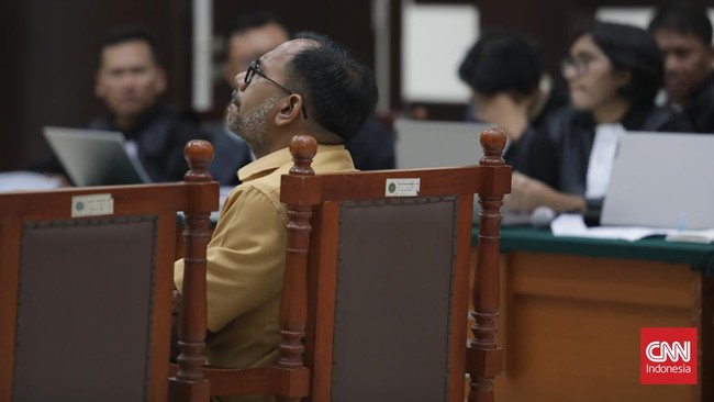 Haris Azhar menyebut tak ada delik pidana dalam siniar 'Lord Luhut' karena podcast itu berdasarkan riset Koalisi Bersihkan Indonesia.