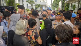 Amnesty Nilai PN Jaktim Beri Perlakuan Khusus ke Luhut di Sidang Haris