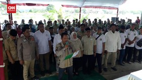 VIDEO: Ratusan Pedagang Pasar Di Demak Deklarasi Dukungan Ke Prabowo