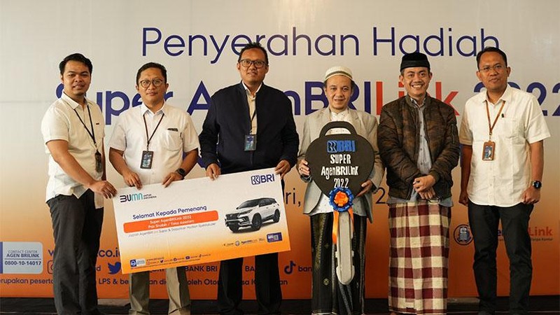 Peran para AgenBRILink dalam membuka akses keuangan sampai ke pelosok Tanah Air telah banyak dirasakan oleh masyarakat.