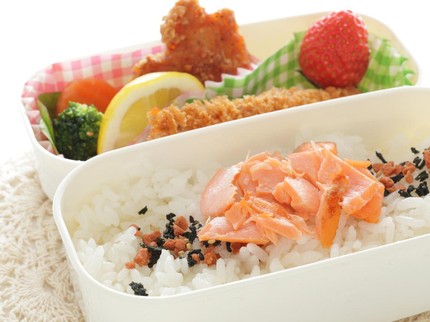 20 Kumpulan Resep Bekal Makan Siang Anak yang Mudah Dibuat dan Lezat