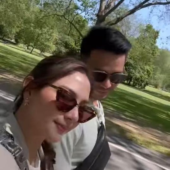 <p>Aktris Jessica Mila sudah resmi menjadi istri Yakup Hasibuan. Kini, ia dan suaminya sedang menghabiskan waktu dengan pergi berbulan madu. (Foto: Instagram @jscmila)</p>