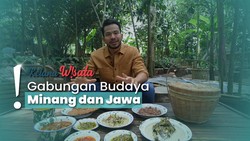 img-title Jajan dan Makan di Warung Tuman, Wisata Kuliner Ala Pedesaan
