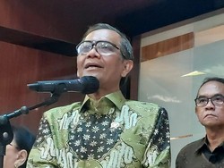 Mahfud: Hasil Kerja Tim Reformasi Hukum Diserahkan ke Jokowi Berupa Rekomendasi