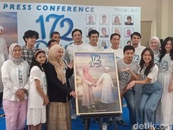 Kisah Cinta Ameer Azzikra dan Nadzira Shafa Diabadikan dalam Film 172 Days
