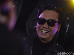 Dipa Cerita Jadi Bassist Dadakan di The Changcuters, Dulu Gitaris