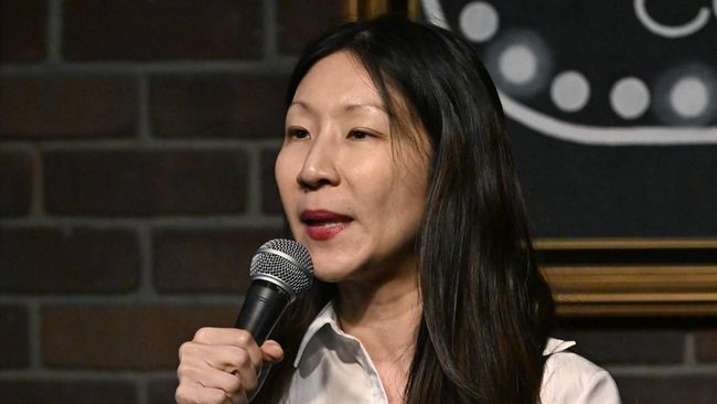 Lelucon yang dibuat Jocelyn Chia menjadi kontroversi setelah viral cuplikan video pendek penampilannya sebagai stand-up comedy di awal pekan lalu.