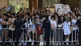 Pelatih Argentina Takut Suporter China 'Bunuh' Lionel Messi dkk
