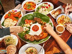 5 Food Court di Surabaya Surganya Pemburu Kuliner