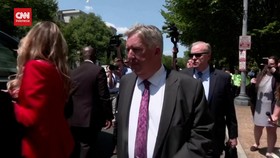 VIDEO: Trump Didakwa UU Spionase, Pengacara Mengundurkan Diri