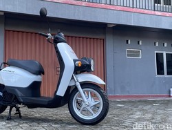 Sekali Isi Bensin, Motor Matic Ini Bisa Dipakai Anter Paket Jakarta-Pacitan
