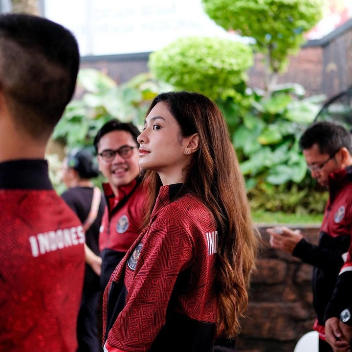 <p>Melihat kesempatan yang didapatkan oleh Mikha Tambayong, tak sedikit netizen yang mempertanyakan gaji yang ia terima nih, Bunda. "Kalo TA nya sekelas Mbak Mikha Tambayong, kira-kira gajinya berapa, ya?" tanya seorang netizen. (Foto: Instagram: @miktambayong)</p>