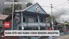 VIDEO: Suami Istri Hias Rumah Corak Bendera Argentina