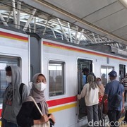 Bernapas Lega, Naik KRL Commuter Line Kini Tak Lagi Wajib Pakai Masker! Asal Ingat Catatan Penting Ini...