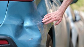 Estimasi Biaya Perbaikan Mobil Penyok Satu Sampai Tiga Panel
