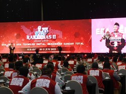 Relawan Sahabat Ganjar Manfaatkan Aplikasi buat Gaet Dukungan Gen Z